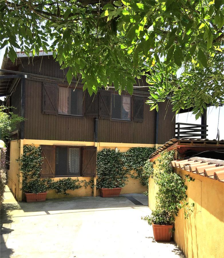 Chalet Annie Villa Sorrento Bagian luar foto